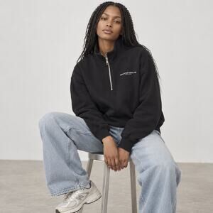 Sporty & Rich Athletic Club Quarter Zip Black Sweatshirt XS